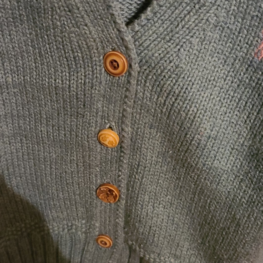 Sweater - Picture 3 of 5